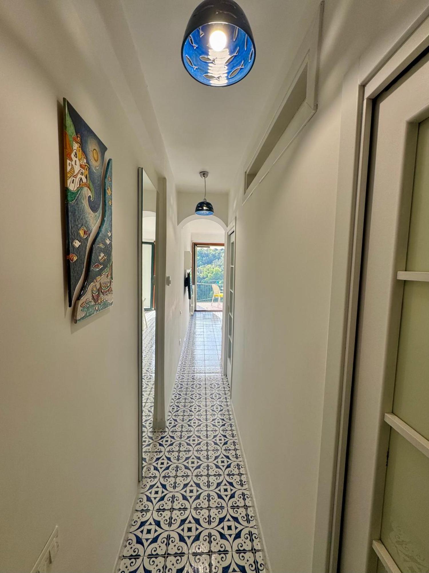 شقة Panoramic Flat Amalfi Coast - Sea View 1 Vietri الغرفة الصورة