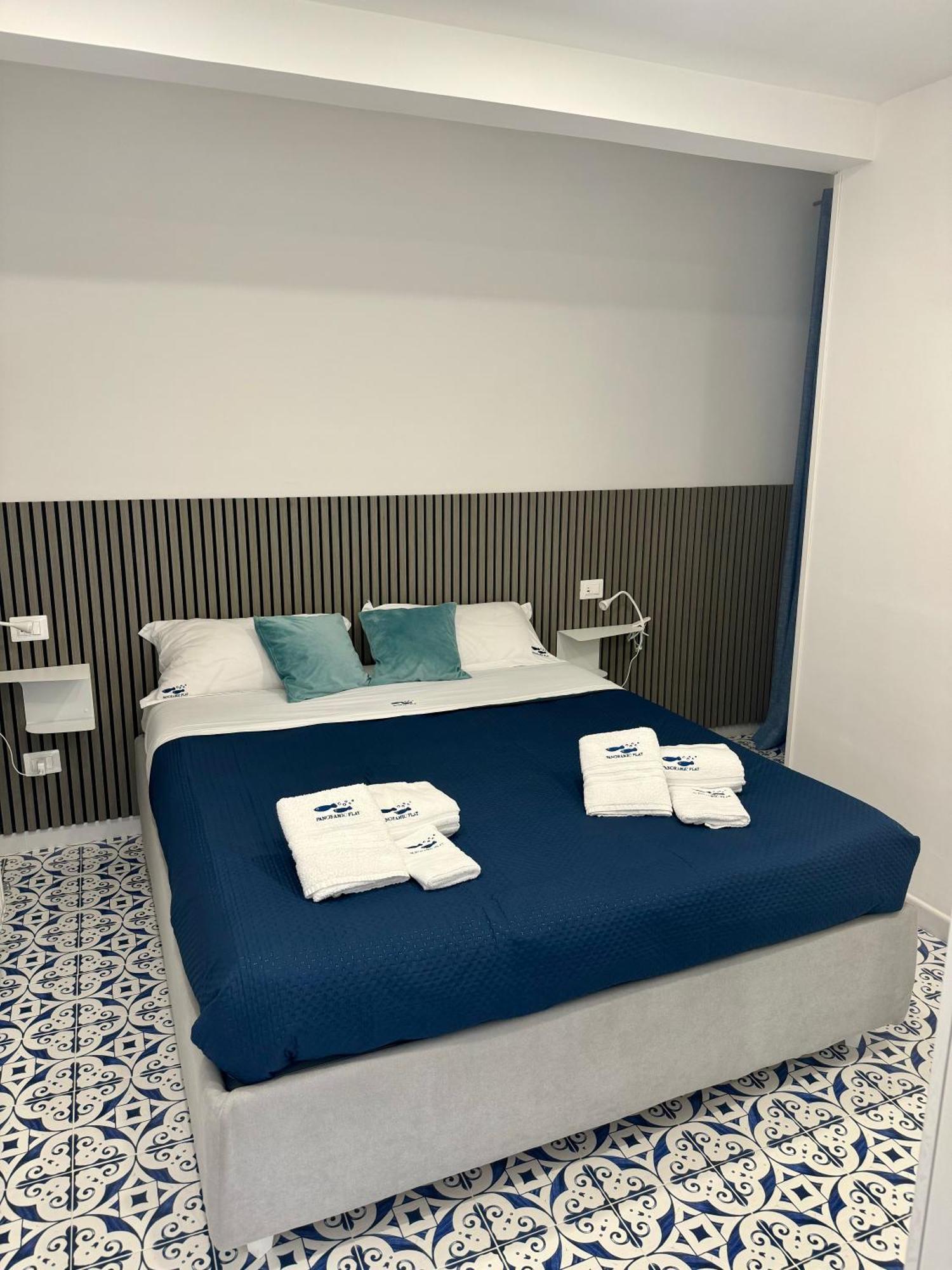 شقة Panoramic Flat Amalfi Coast - Sea View 1 Vietri المظهر الخارجي الصورة