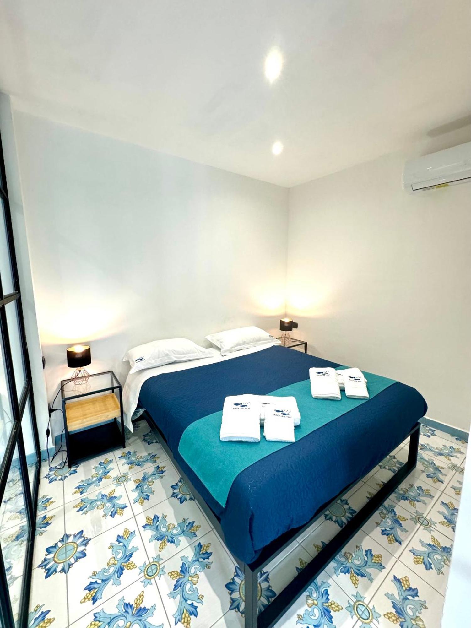 شقة Panoramic Flat Amalfi Coast - Sea View 1 Vietri المظهر الخارجي الصورة