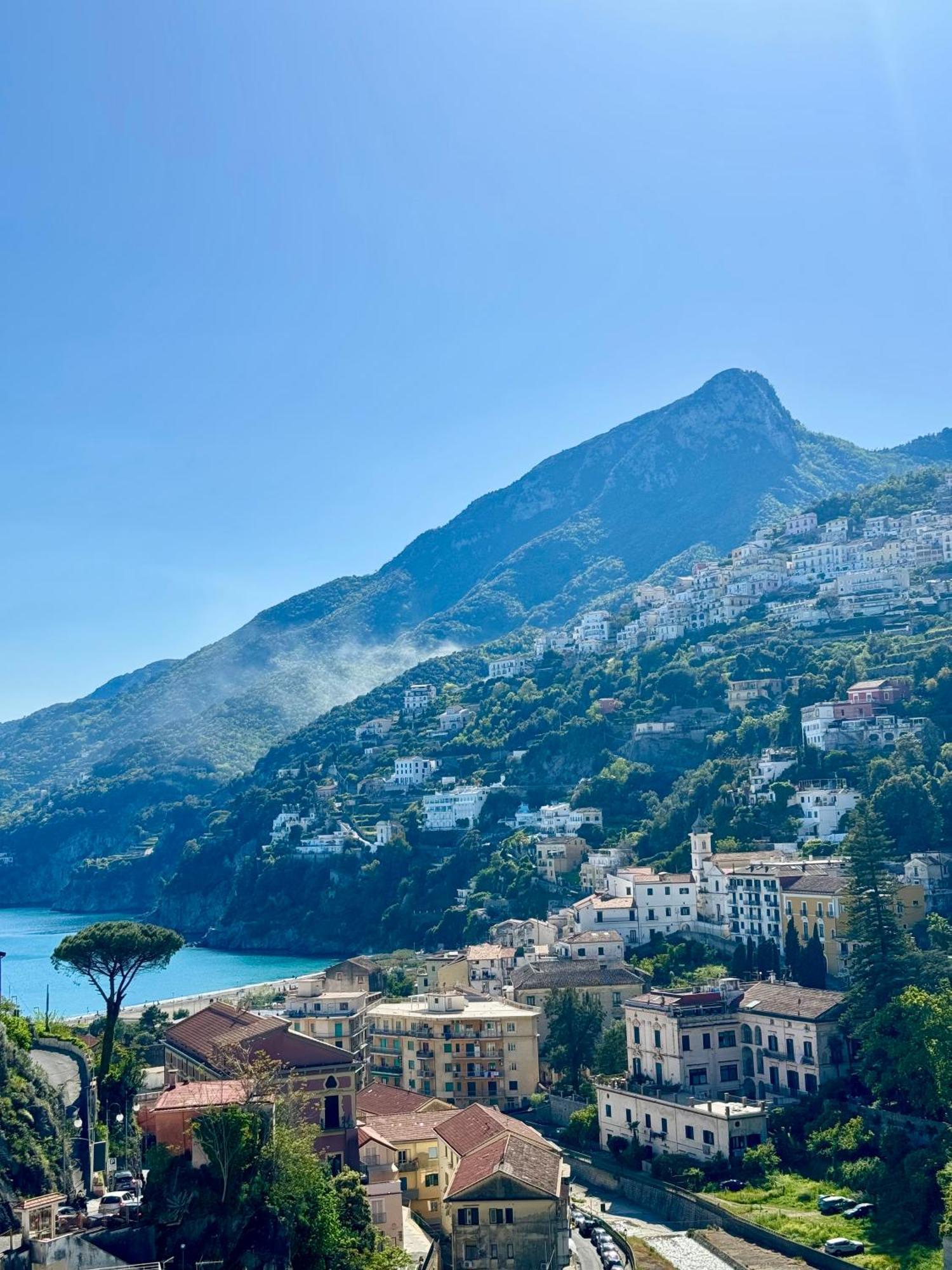 شقة Panoramic Flat Amalfi Coast - Sea View 1 Vietri المظهر الخارجي الصورة